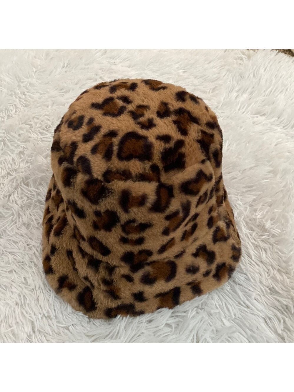 NWOT furry cheetah plush bucket hat